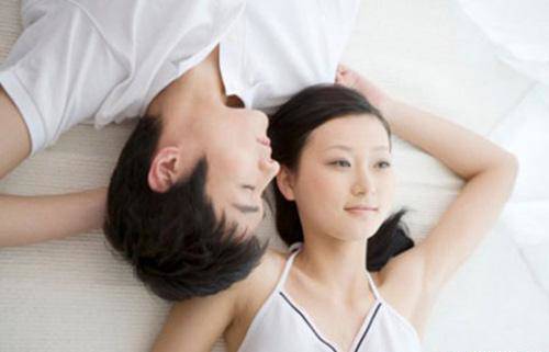 'Chuyện ấy' trong ngày đèn đỏ và những điều không phải ai cũng biết 'Chuyện ấy' trong ngày đèn đỏ và những điều không phải ai cũng biết