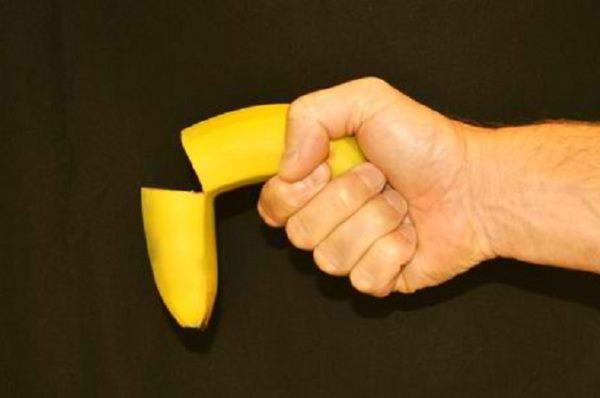 Những tai nạn 'chuyện ấy' tưởng đùa mà có thật khiến bác sĩ ngỡ ngàng, chào thua - 3 Những tai nạn 'chuyện ấy' tưởng đùa mà có thật khiến bác sĩ ngỡ ngàng, chào thua - 3
