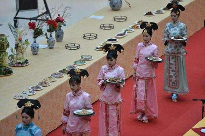 Tại sao cung nữ không bao giờ được ăn no dù đang sống trong hoàng cung? Tại sao cung nữ không bao giờ được ăn no dù đang sống trong hoàng cung?