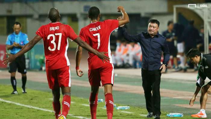 Viettel hưởng lợi lớn trong cuộc đua đến ngôi vô địch V-League 2020 Viettel hưởng lợi lớn trong cuộc đua đến ngôi vô địch V-League 2020