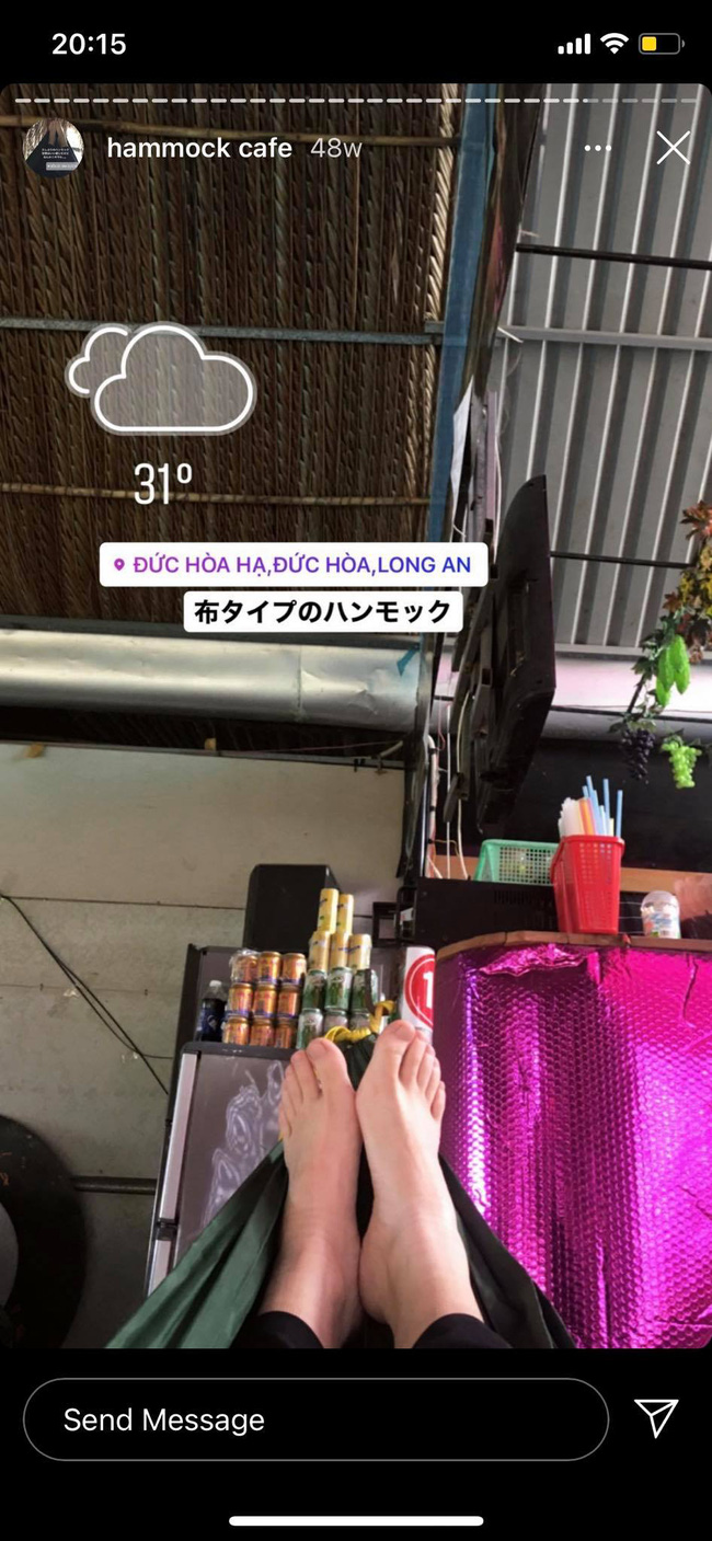Cô nàng người Nhật Bản khiến dân mạng cười nắc nẻ vì loạt ảnh review võng Việt Nam, bất chấp tất cả để thảnh thơi trên vật dụng huyền thoại này - 5 Cô nàng người Nhật Bản khiến dân mạng cười nắc nẻ vì loạt ảnh review võng Việt Nam, bất chấp tất cả để thảnh thơi trên vật dụng huyền thoại này - 5