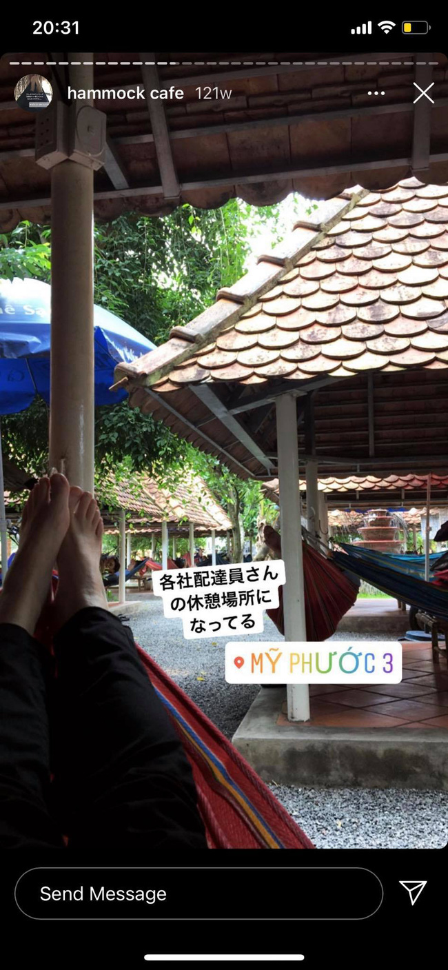 Cô nàng người Nhật Bản khiến dân mạng cười nắc nẻ vì loạt ảnh review võng Việt Nam, bất chấp tất cả để thảnh thơi trên vật dụng huyền thoại này - 8 Cô nàng người Nhật Bản khiến dân mạng cười nắc nẻ vì loạt ảnh review võng Việt Nam, bất chấp tất cả để thảnh thơi trên vật dụng huyền thoại này - 8