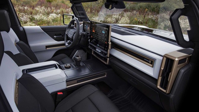 Hummer chính thức trở lại: Kiểu dáng bán tải, động cơ 1.000 mã lực, sạc nhanh như điện thoại - 7 Hummer chính thức trở lại: Kiểu dáng bán tải, động cơ 1.000 mã lực, sạc nhanh như điện thoại - 7