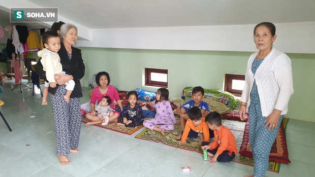 Sự thật rớt nước mắt bên trong những ngôi nhà lầu, nhà giàu giữa rốn lũ Quảng Bình - 3 Sự thật rớt nước mắt bên trong những ngôi nhà lầu, nhà giàu giữa rốn lũ Quảng Bình - 3