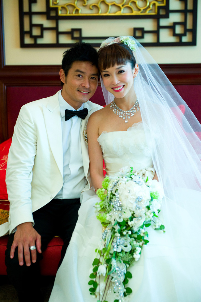 Điều ít ai biết về cặp đôi quyền lực nhất showbiz Singapore Phạm Văn Phương - Lý Minh Thuận: Từng không ưa nhau nhưng lại hạnh phúc suốt 2 thập kỷ - 8 Điều ít ai biết về cặp đôi quyền lực nhất showbiz Singapore Phạm Văn Phương - Lý Minh Thuận: Từng không ưa nhau nhưng lại hạnh phúc suốt 2 thập kỷ - 8