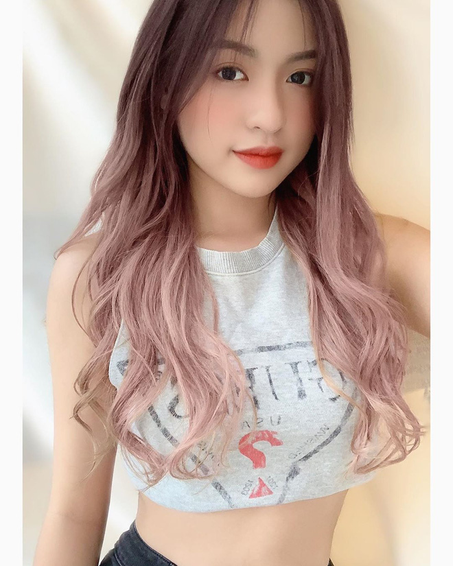 Năm lần bảy lượt nhan sắc bị dìm tơi tả, hotgirl 'trứng rán cần mỡ' đen đủi hay sự thật đúng là như vậy? - 11 Năm lần bảy lượt nhan sắc bị dìm tơi tả, hotgirl 'trứng rán cần mỡ' đen đủi hay sự thật đúng là như vậy? - 11