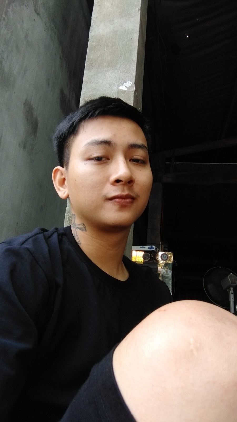 Hoài Lâm bất ngờ bỏ nghệ danh do Hoài Linh đặt, lập nhóm nhạc trở lại showbiz khiến khán giả thất vọng - 1 Hoài Lâm bất ngờ bỏ nghệ danh do Hoài Linh đặt, lập nhóm nhạc trở lại showbiz khiến khán giả thất vọng - 1