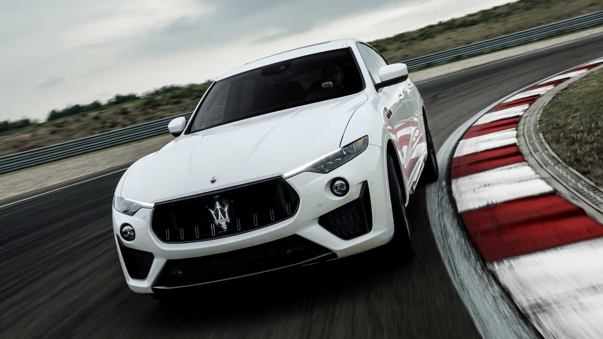 10 xe SUV nhanh nhất thế giới năm 2020 - 1 10 xe SUV nhanh nhất thế giới năm 2020 - 1