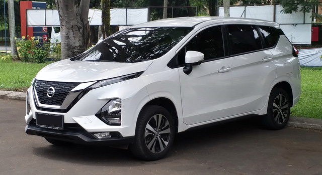 Đổi nhà phân phối, Nissan Livina trước cơ hội về Việt Nam làm khó Mitsubishi Xpander và cả Toyota Innova Đổi nhà phân phối, Nissan Livina trước cơ hội về Việt Nam làm khó Mitsubishi Xpander và cả Toyota Innova