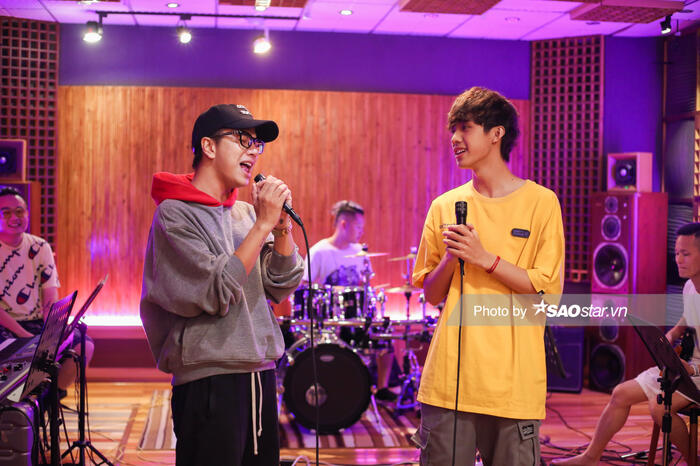 Đức Phúc - Hà Lê - Lou Hoàng 'đổ bộ' King Of Rap, hỗ trợ Chị Cả - RichChoi - Nhật Hoàng giành vé vào Chung kết - 6 Đức Phúc - Hà Lê - Lou Hoàng 'đổ bộ' King Of Rap, hỗ trợ Chị Cả - RichChoi - Nhật Hoàng giành vé vào Chung kết - 6