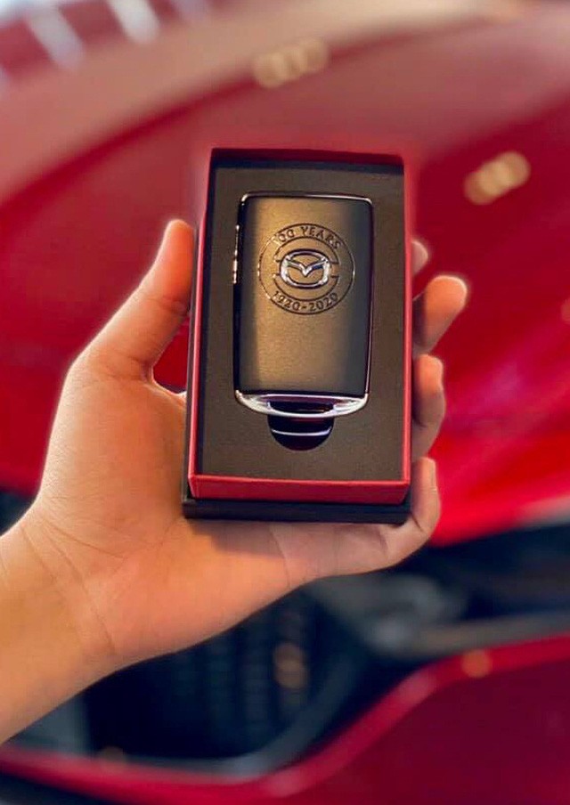 Mazda3 thêm phiên bản đặc biệt tại Việt Nam: Giá 869 triệu đồng, sản xuất giới hạn chỉ 40 chiếc - 7 Mazda3 thêm phiên bản đặc biệt tại Việt Nam: Giá 869 triệu đồng, sản xuất giới hạn chỉ 40 chiếc - 7