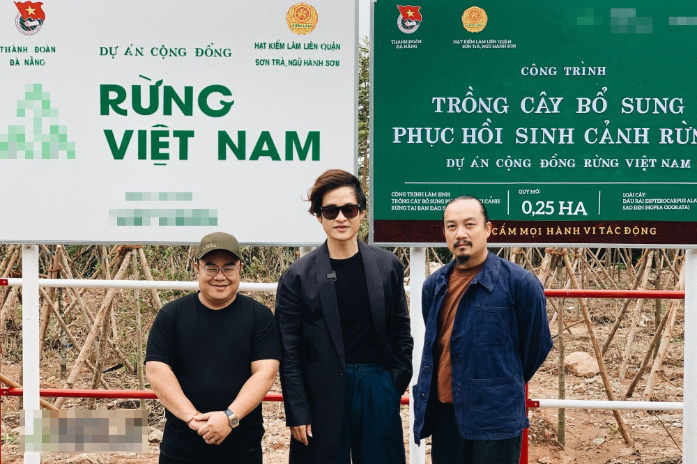 Hà Anh Tuấn xắn tay áo cùng công ty trồng 1800 cây rừng để giúp người dân chống lũ - 4 Hà Anh Tuấn xắn tay áo cùng công ty trồng 1800 cây rừng để giúp người dân chống lũ - 4