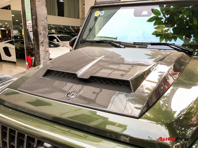 Cận cảnh Mercedes-AMG G 63 với màu sơn trị giá hơn 151 triệu đồng cùng gói độ độc của dân chơi Sài Gòn - 3 Cận cảnh Mercedes-AMG G 63 với màu sơn trị giá hơn 151 triệu đồng cùng gói độ độc của dân chơi Sài Gòn - 3
