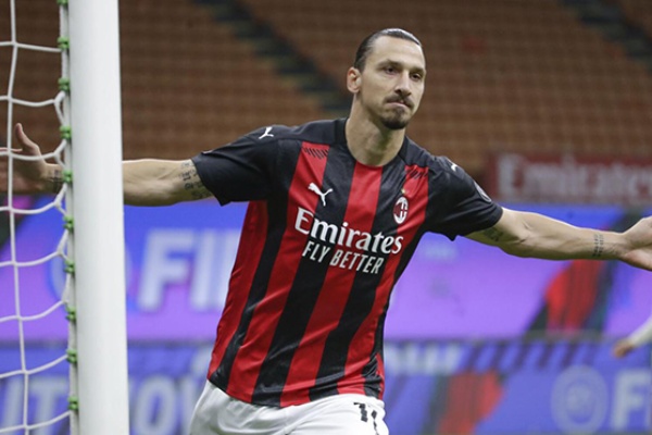 Ibrahimovic lập cú đúp, AC Milan giữ vững mạch bất bại Ibrahimovic lập cú đúp, AC Milan giữ vững mạch bất bại