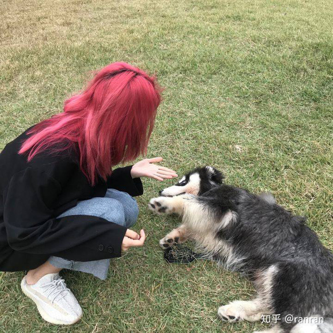 Gái xinh sở hữu loạt màu tóc chất chơi vì cứ buồn là lại đi nhuộm: Ước gì có tiền để "đu" theo cô ấy - 3 Gái xinh sở hữu loạt màu tóc chất chơi vì cứ buồn là lại đi nhuộm: Ước gì có tiền để "đu" theo cô ấy - 3
