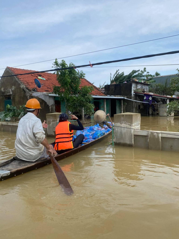 Minh Triệu công khai số tiền đã chi trong tổng số hơn 800 triệu nhận được, gây chú ý khi vạch rõ 5 điều lưu ý trong việc cứu trợ miền Trung - 2 Minh Triệu công khai số tiền đã chi trong tổng số hơn 800 triệu nhận được, gây chú ý khi vạch rõ 5 điều lưu ý trong việc cứu trợ miền Trung - 2