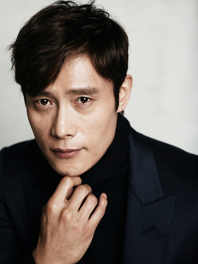Lễ trao giải điện ảnh Châu Á: Châu Đông Vũ, Lee Byung Hun, 'Ký sinh trùng', 'Hạ cánh nơi anh' đều được gọi tên - 3 Lễ trao giải điện ảnh Châu Á: Châu Đông Vũ, Lee Byung Hun, 'Ký sinh trùng', 'Hạ cánh nơi anh' đều được gọi tên - 3