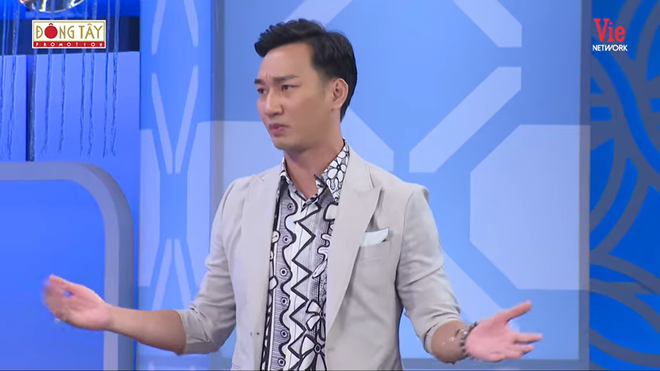 NSND Lê Khanh từng có phát ngôn đáng xấu hổ: 'Thú nhận xong câu chuyện này, tôi toát cả mồ hôi' NSND Lê Khanh từng có phát ngôn đáng xấu hổ: 'Thú nhận xong câu chuyện này, tôi toát cả mồ hôi'