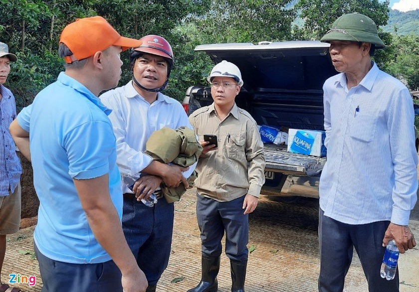 Hiện trường vụ sạt lở đất vùi lấp 11 người ở Phước Sơn - 6