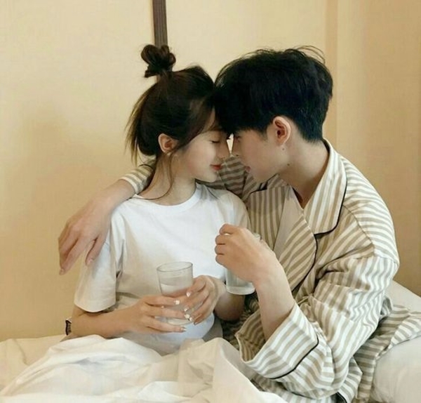 Những suy nghĩ 'kỳ lạ' của đàn ông khi lên giường: 3 bí mật được hé lộ từ những người trong cuộc khiến phụ nữ chắc chắn phải 'giật mình' - 1 Những suy nghĩ 'kỳ lạ' của đàn ông khi lên giường: 3 bí mật được hé lộ từ những người trong cuộc khiến phụ nữ chắc chắn phải 'giật mình' - 1