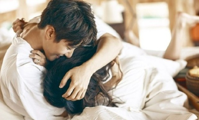 Những suy nghĩ 'kỳ lạ' của đàn ông khi lên giường: 3 bí mật được hé lộ từ những người trong cuộc khiến phụ nữ chắc chắn phải 'giật mình' Những suy nghĩ 'kỳ lạ' của đàn ông khi lên giường: 3 bí mật được hé lộ từ những người trong cuộc khiến phụ nữ chắc chắn phải 'giật mình'