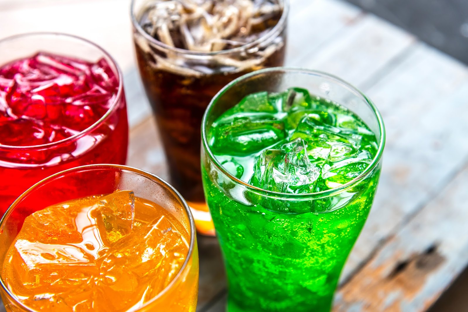 Sau 10 giờ tối đừng bao giờ uống 5 loại nước này vì sẽ gây mất ngủ và đe dọa nhiều bộ phận quan trọng của cơ thể - 3 Sau 10 giờ tối đừng bao giờ uống 5 loại nước này vì sẽ gây mất ngủ và đe dọa nhiều bộ phận quan trọng của cơ thể - 3