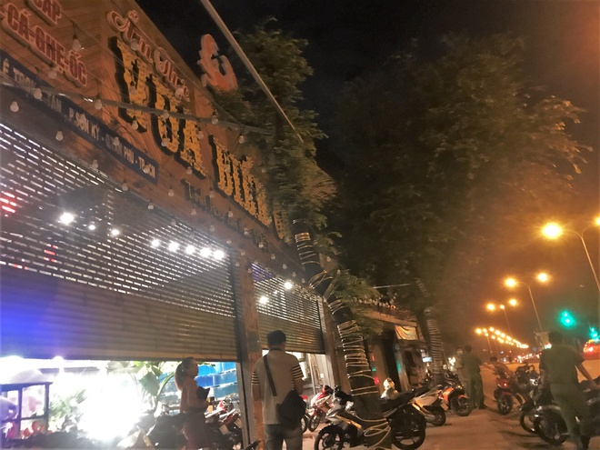 Hàng chục thanh niên hỗn chiến trong quán nhậu ở TP.HCM