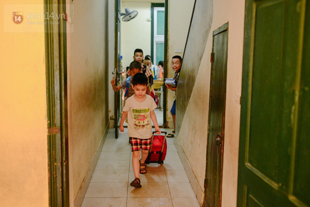 Hà Nội: Khẩn trương vào cuộc xác minh sự việc hơn 100 học sinh đồng loạt nghỉ học - 1 Hà Nội: Khẩn trương vào cuộc xác minh sự việc hơn 100 học sinh đồng loạt nghỉ học - 1