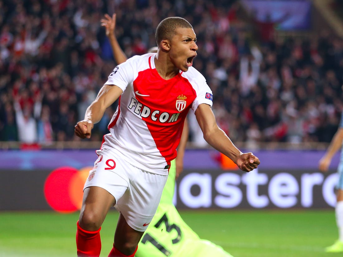 Tiết lộ: Barca từ chối chiêu mộ Mbappe, chọn Dembele thế chỗ Neymar Tiết lộ: Barca từ chối chiêu mộ Mbappe, chọn Dembele thế chỗ Neymar