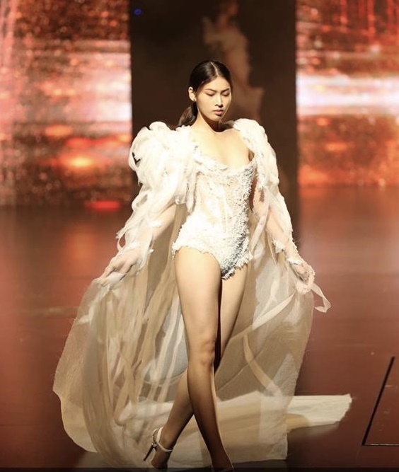 Á hậu 2 Ngọc Thảo lộ ảnh quá khứ đi diễn nội y trong show của Vũ Khắc Tiệp Á hậu 2 Ngọc Thảo lộ ảnh quá khứ đi diễn nội y trong show của Vũ Khắc Tiệp