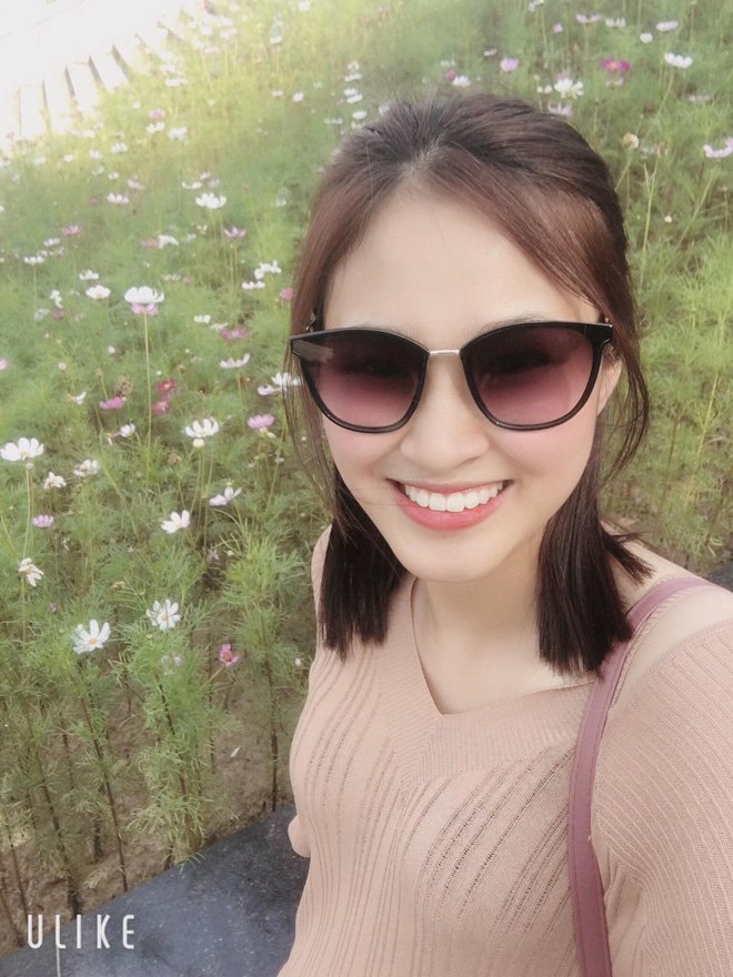 Tân Hoa hậu Đỗ Thị Hà còn có một chị gái, giản dị nhưng chiều cao và nụ cười xinh cũng không thua kém - 6 Tân Hoa hậu Đỗ Thị Hà còn có một chị gái, giản dị nhưng chiều cao và nụ cười xinh cũng không thua kém - 6