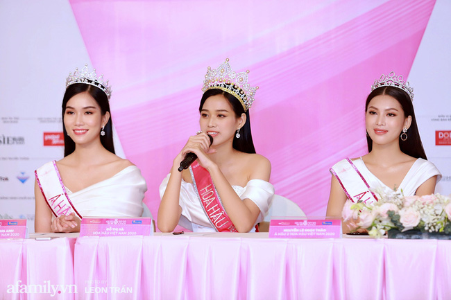 Hoa hậu Việt Nam 2020 lần đầu xuất hiện trước truyền thông: Đỗ Thị Hà đáp trả nghi vấn biết trước kết quả, Á hậu 2 nói về việc từng diễn trong show nội y của Vũ Khắc Tiệp - 1 Hoa hậu Việt Nam 2020 lần đầu xuất hiện trước truyền thông: Đỗ Thị Hà đáp trả nghi vấn biết trước kết quả, Á hậu 2 nói về việc từng diễn trong show nội y của Vũ Khắc Tiệp - 1