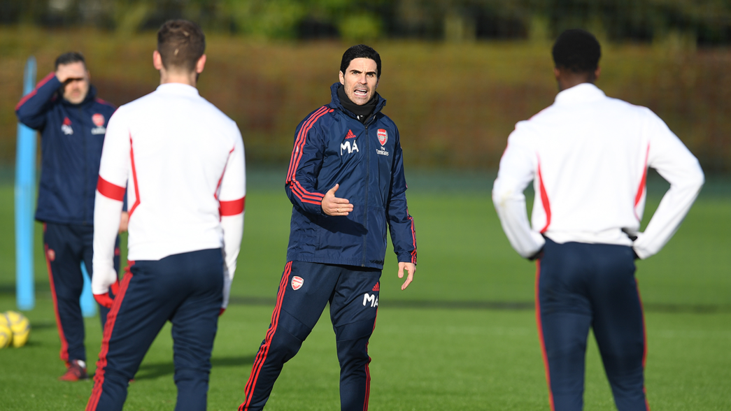 HLV Arteta nổi nóng vì nội tình ở Arsenal được đưa lên báo HLV Arteta nổi nóng vì nội tình ở Arsenal được đưa lên báo