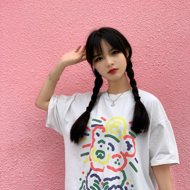 Loạt gái xinh triệu follow bị 'tố' sống ảo: Nhìn nhan sắc thật đố biết là cùng một người - 11 Loạt gái xinh triệu follow bị 'tố' sống ảo: Nhìn nhan sắc thật đố biết là cùng một người - 11