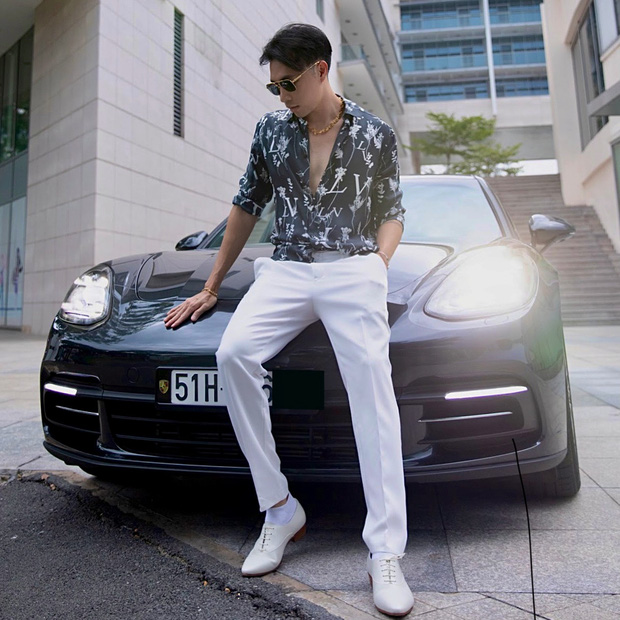 Jason Nguyen - CEO điển trai đình đám với lối sống xa hoa bên du thuyền và những chuyến du lịch siêu đắt đỏ bị khởi tố vì lừa đảo, chiếm đoạt 57 tỷ đồng - 4 Jason Nguyen - CEO điển trai đình đám với lối sống xa hoa bên du thuyền và những chuyến du lịch siêu đắt đỏ bị khởi tố vì lừa đảo, chiếm đoạt 57 tỷ đồng - 4