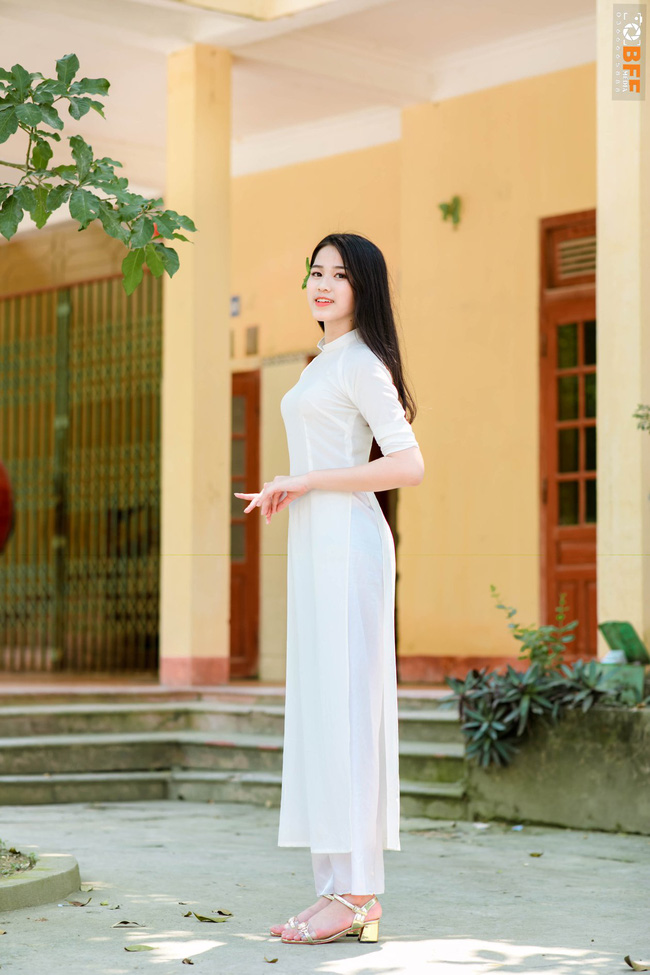 Tân Hoa hậu Đỗ Thị Hà đã tự công khai điểm 'thô kệch' trên cơ thể trước khi đăng quang Hoa hậu Việt Nam - 3 Tân Hoa hậu Đỗ Thị Hà đã tự công khai điểm 'thô kệch' trên cơ thể trước khi đăng quang Hoa hậu Việt Nam - 3