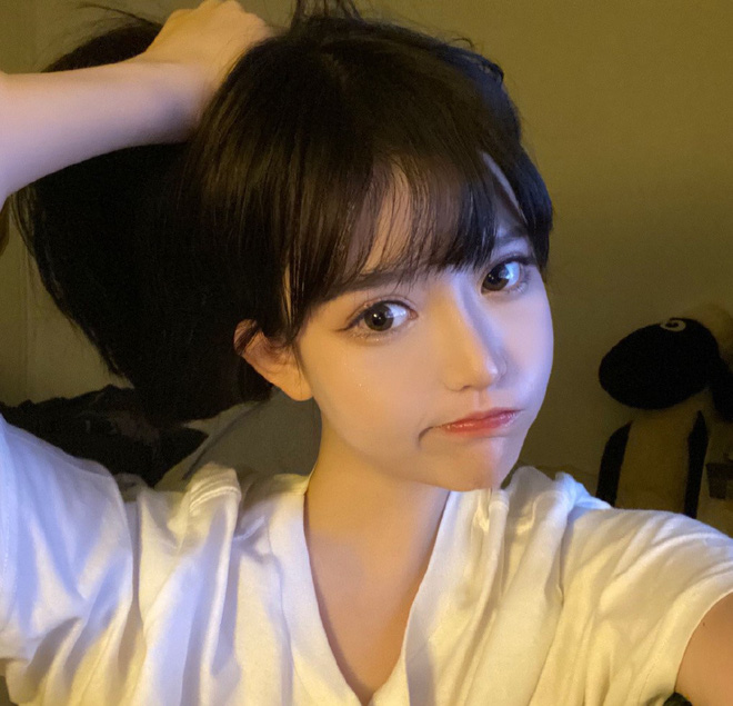 Loạt gái xinh triệu follow bị 'tố' sống ảo: Nhìn nhan sắc thật đố biết là cùng một người - 6 Loạt gái xinh triệu follow bị 'tố' sống ảo: Nhìn nhan sắc thật đố biết là cùng một người - 6