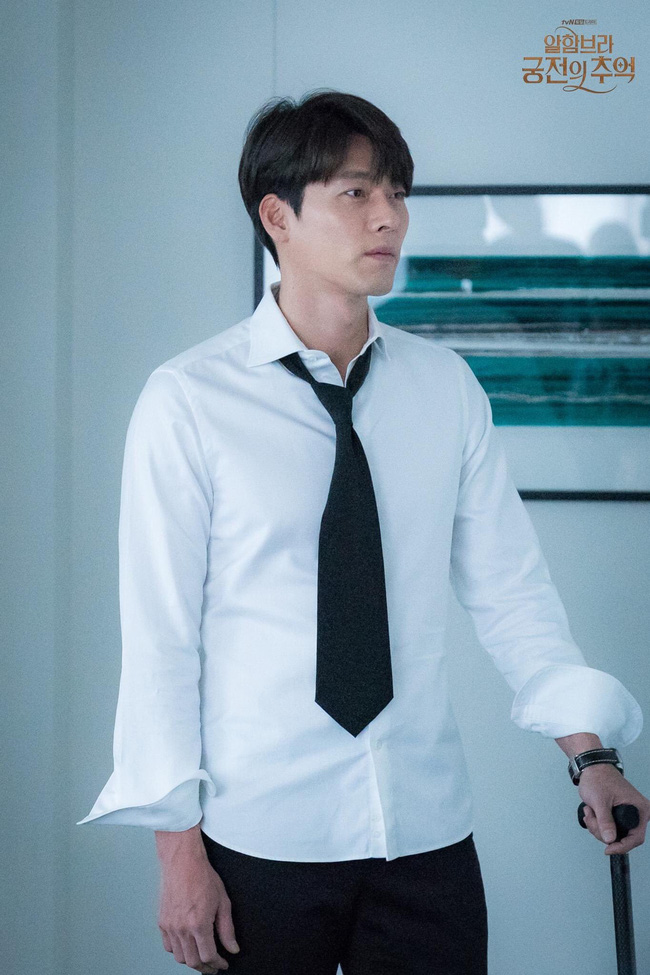 Hyun Bin gây sốt với bộ ảnh khoe cận gương mặt đẹp không góc chết, fan xuýt xoa vì nhan sắc quá cực phẩm - 5 Hyun Bin gây sốt với bộ ảnh khoe cận gương mặt đẹp không góc chết, fan xuýt xoa vì nhan sắc quá cực phẩm - 5