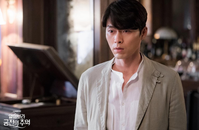 Hyun Bin gây sốt với bộ ảnh khoe cận gương mặt đẹp không góc chết, fan xuýt xoa vì nhan sắc quá cực phẩm - 10 Hyun Bin gây sốt với bộ ảnh khoe cận gương mặt đẹp không góc chết, fan xuýt xoa vì nhan sắc quá cực phẩm - 10