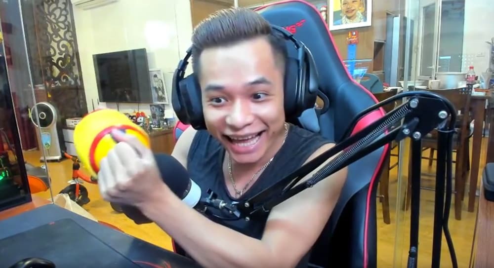 Độ Mixi đứng Top 1 bảng 100 streamer được yêu thích nhất thế giới - 1 Độ Mixi đứng Top 1 bảng 100 streamer được yêu thích nhất thế giới - 1
