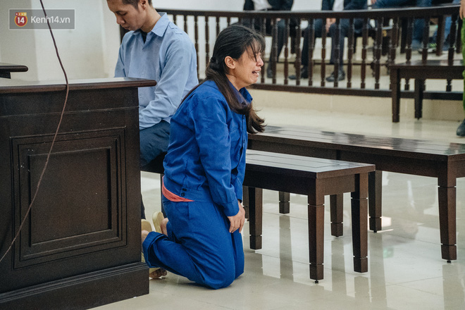 Bà ngoại bé gái bị bạo hành lần đầu trải lòng về cuộc đời của con: Lan Anh đã 3 đời chồng, nó phải biết dùng từ 'hạnh phúc' cho đúng! - 10 Bà ngoại bé gái bị bạo hành lần đầu trải lòng về cuộc đời của con: Lan Anh đã 3 đời chồng, nó phải biết dùng từ 'hạnh phúc' cho đúng! - 10