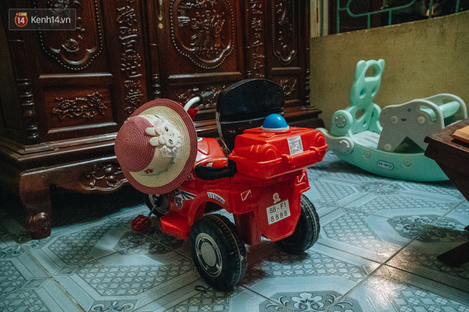 Bà ngoại bé gái bị bạo hành lần đầu trải lòng về cuộc đời của con: Lan Anh đã 3 đời chồng, nó phải biết dùng từ 'hạnh phúc' cho đúng! - 3 Bà ngoại bé gái bị bạo hành lần đầu trải lòng về cuộc đời của con: Lan Anh đã 3 đời chồng, nó phải biết dùng từ 'hạnh phúc' cho đúng! - 3