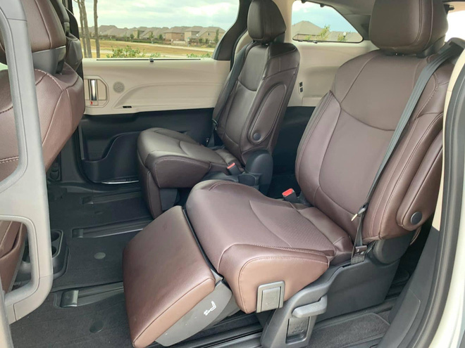 Toyota Sienna 2021 về Việt Nam: Xe gia đình sang chảnh dáng như SUV, giá gần 4,5 tỷ đồng ngang ngửa Lexus RX 350 - 6 Toyota Sienna 2021 về Việt Nam: Xe gia đình sang chảnh dáng như SUV, giá gần 4,5 tỷ đồng ngang ngửa Lexus RX 350 - 6