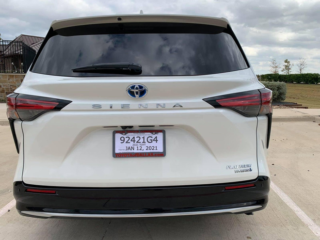 Toyota Sienna 2021 về Việt Nam: Xe gia đình sang chảnh dáng như SUV, giá gần 4,5 tỷ đồng ngang ngửa Lexus RX 350 - 3 Toyota Sienna 2021 về Việt Nam: Xe gia đình sang chảnh dáng như SUV, giá gần 4,5 tỷ đồng ngang ngửa Lexus RX 350 - 3