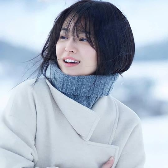 Song Hye Kyo ám chỉ điều gì khi vừa chia sẻ: 'Ngay cả khi rời khỏi thế giới này... tình yêu là thứ duy nhất chúng ta có thể mang đi' Song Hye Kyo ám chỉ điều gì khi vừa chia sẻ: 'Ngay cả khi rời khỏi thế giới này... tình yêu là thứ duy nhất chúng ta có thể mang đi'