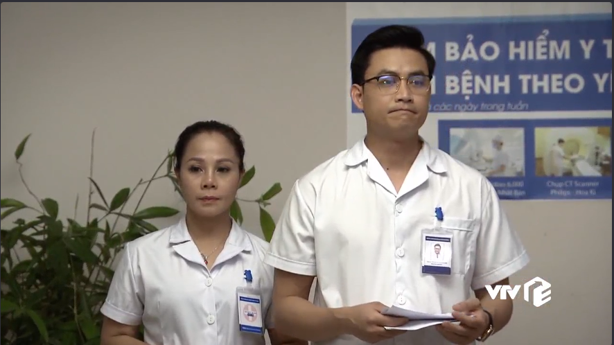 Lửa ấm tập 38: Thủy và Minh sau tất cả đã làm lành với nhau - 17 Lửa ấm tập 38: Thủy và Minh sau tất cả đã làm lành với nhau - 17