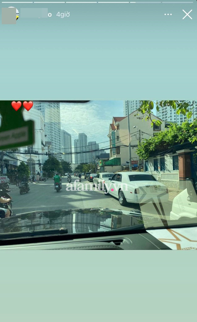 Lộ bức hình 'trị giá hàng chục tỷ' trong lễ ăn hỏi bí mật của thiếu gia Phan Thành và Primmy Trương gây chú ý - 2 Lộ bức hình 'trị giá hàng chục tỷ' trong lễ ăn hỏi bí mật của thiếu gia Phan Thành và Primmy Trương gây chú ý - 2