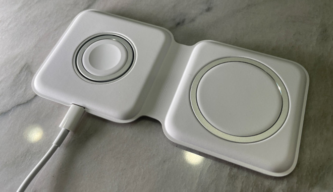 Apple xác nhận MagSafe Duo sẽ chỉ có thể sạc ở mức công suất tối đa 14W nếu dùng với củ sạc 27W - 1 Apple xác nhận MagSafe Duo sẽ chỉ có thể sạc ở mức công suất tối đa 14W nếu dùng với củ sạc 27W - 1