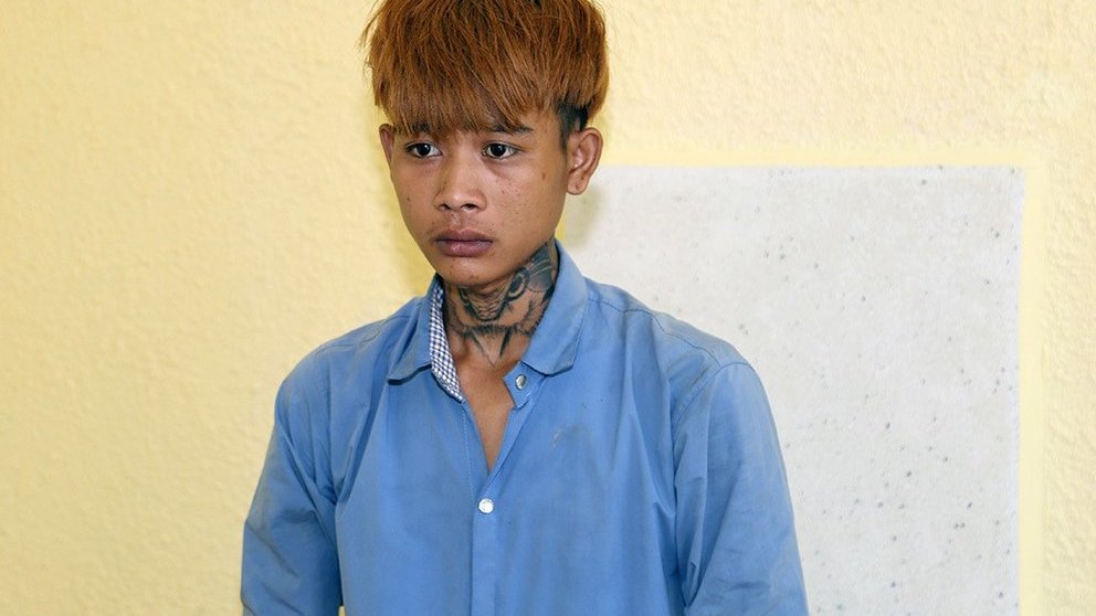 Nghi phạm giết tài xế xe ôm cướp tài sản đã ra đầu thú Nghi phạm giết tài xế xe ôm cướp tài sản đã ra đầu thú