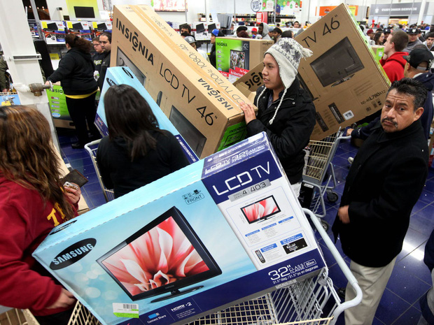 Những câu chuyện chứng minh Black Friday tạo ra một thế giới điên rồ và cuồng loạn nhất, theo lời kể của các nhân viên bán hàng - 6 Những câu chuyện chứng minh Black Friday tạo ra một thế giới điên rồ và cuồng loạn nhất, theo lời kể của các nhân viên bán hàng - 6